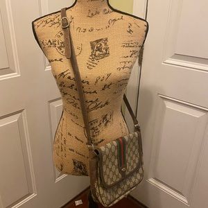 Vintage gucci crossbody